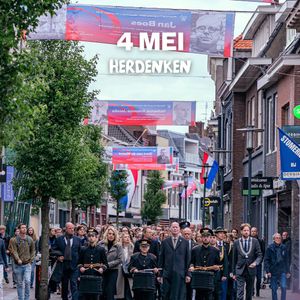 4 mei staat in het teken van herdenken, met bijvoorbeeld:
🕊️ De Stille Tocht naar het Monument voor de Gevallenen
🕗 De Nationale Dodenherdenking met om 20:00 uur twee minuten stilte
🔥 Vuur van de Vrijheid over medemenselijkheid, live vanaf het 5 mei-plein bij de NOS op NPO 1
🏃‍♀️ De Bevrijdingsvuurestafette met duizenden lopers die het vuur door heel Nederland verspreiden
Hoe herdenk jij vanuit Wageningen, Stad der Bevrijding? #MaakHetVerschil